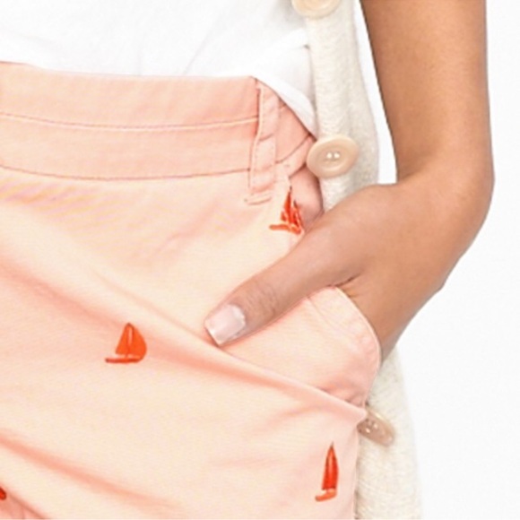 J. Crew Sailboat Embroidered Broken In Chino Shorts Orange Size 6 - Picture 2 of 8